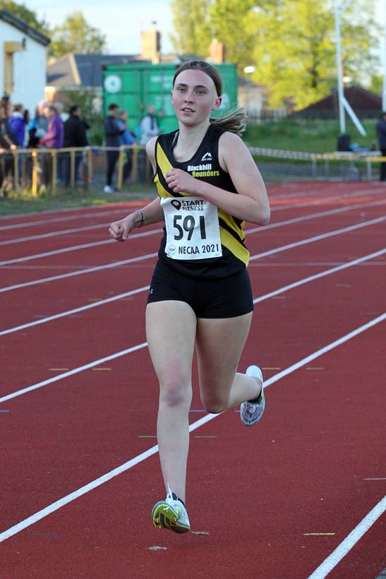 3000 metres, 2021 North East Grand Prix No. 2, Monkton, Wednesday, May 19th. Photo: David T. Hewitson/Sports for All Pics